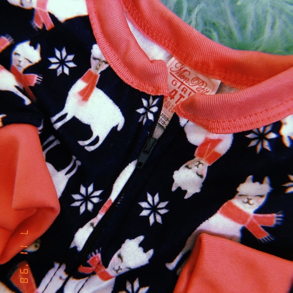 Girls Footie PJs - Picture 4 of 5